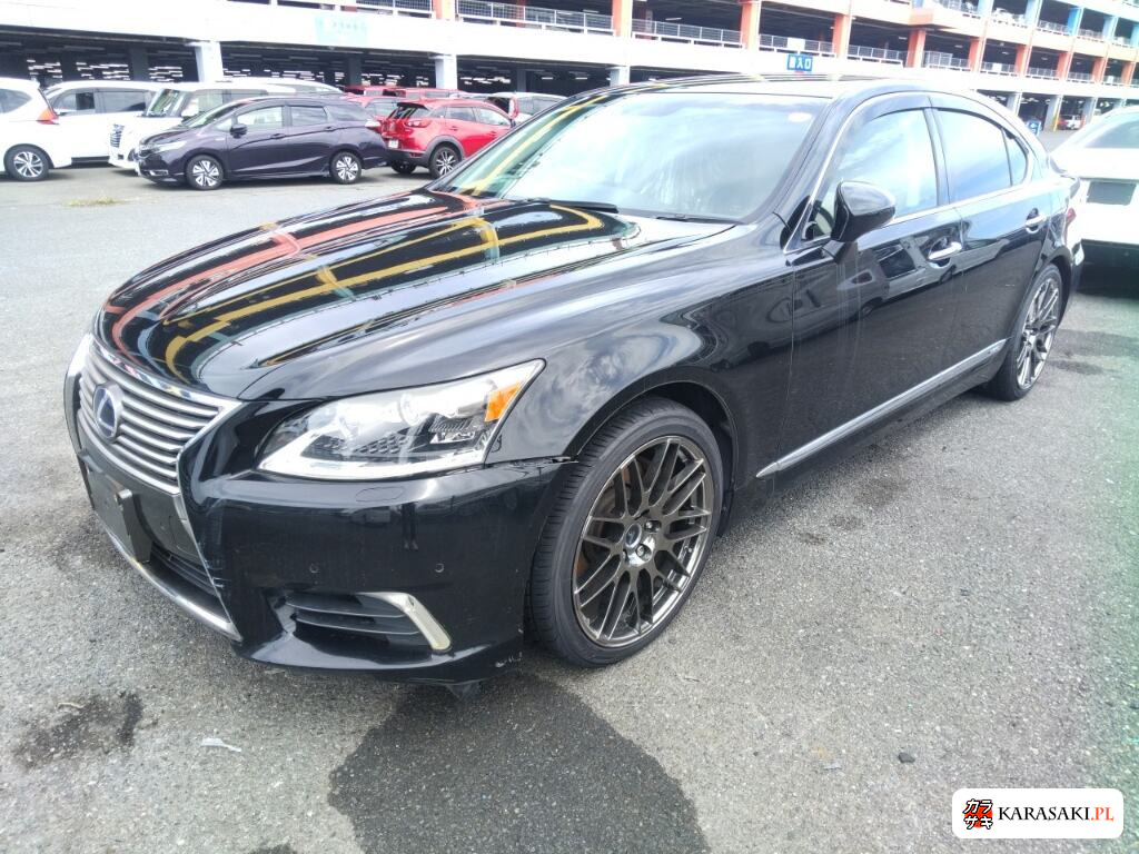 2013 Lexus LS 4WD LS600H Version C I Package 3