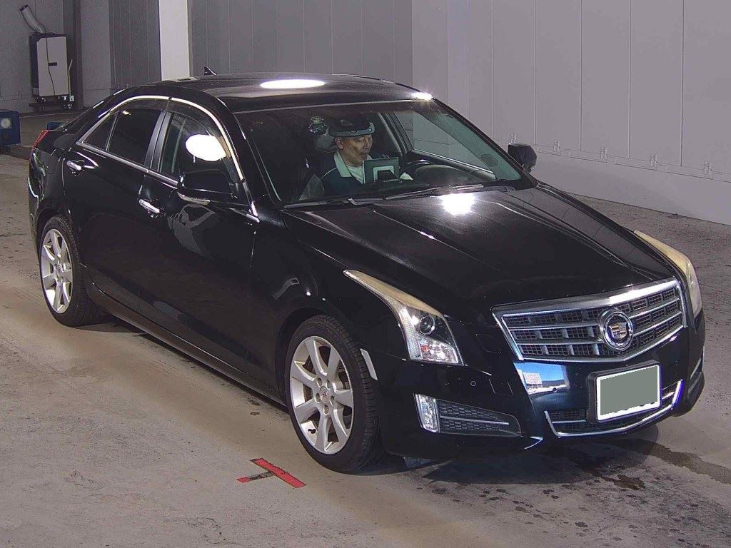 Cadillac Ats 2013 z aukcji japońskiej