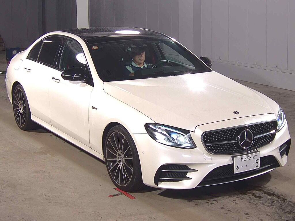 Mercedes-AMG E-Class 2017 z aukcji japońskiej