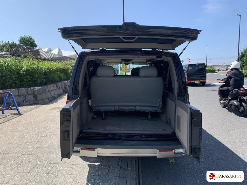 2005 Chevrolet Astro LS 13