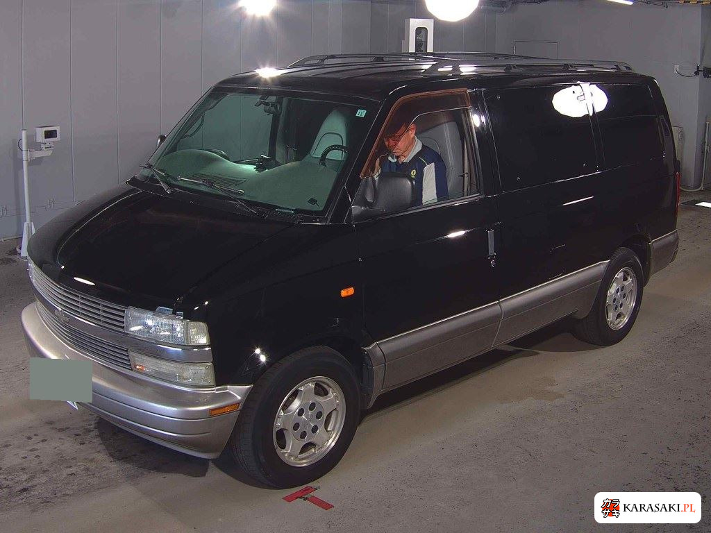 2005 Chevrolet Astro LS 3