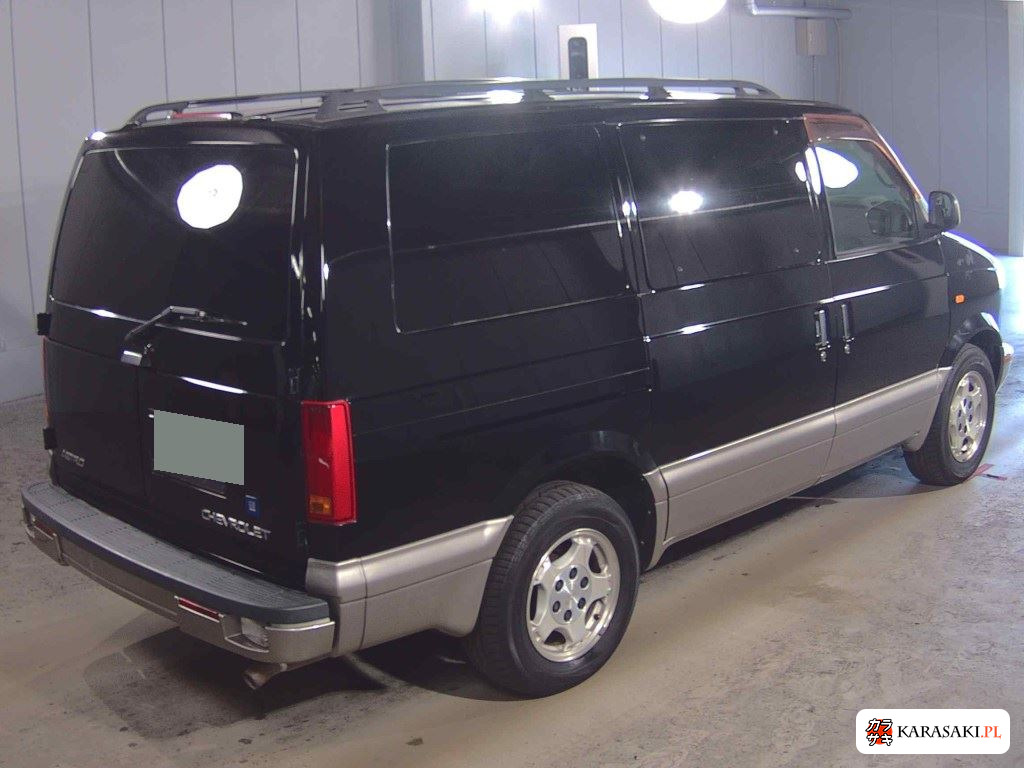 2005 Chevrolet Astro LS 4