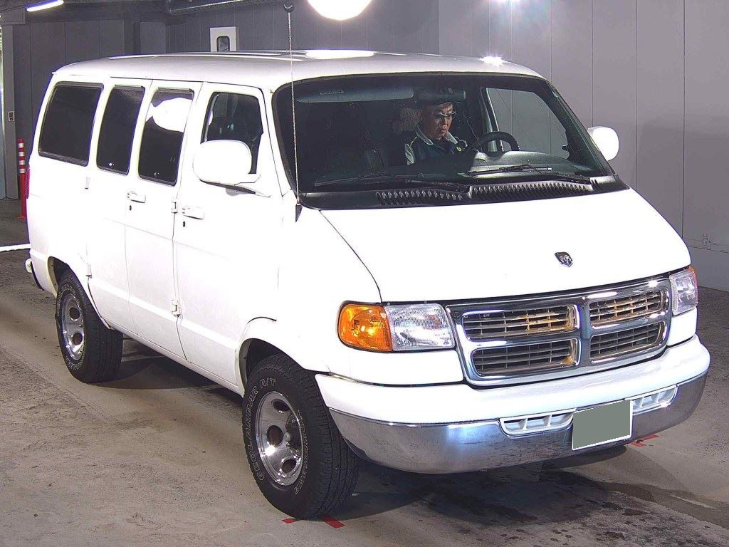 Dodge Ram 2003 z aukcji japońskiej