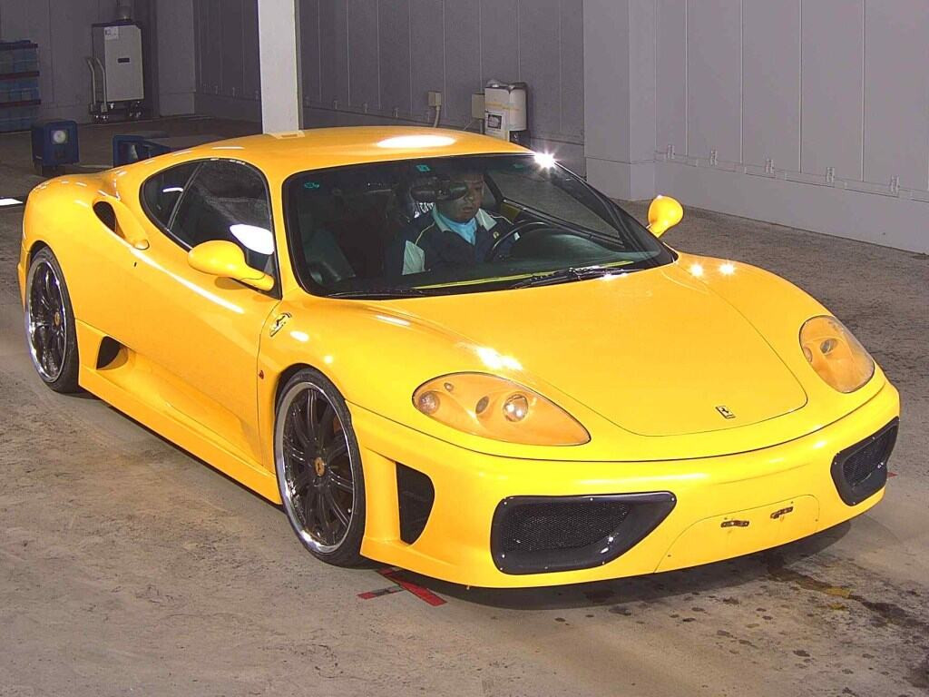 Ferrari 360 2001 z aukcji japońskiej
