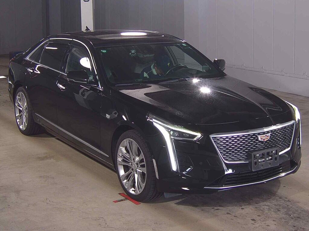 Cadillac CT6 2019 z aukcji japońskiej