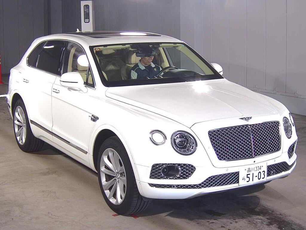 Bentley Bentayga 2016 z aukcji japońskiej