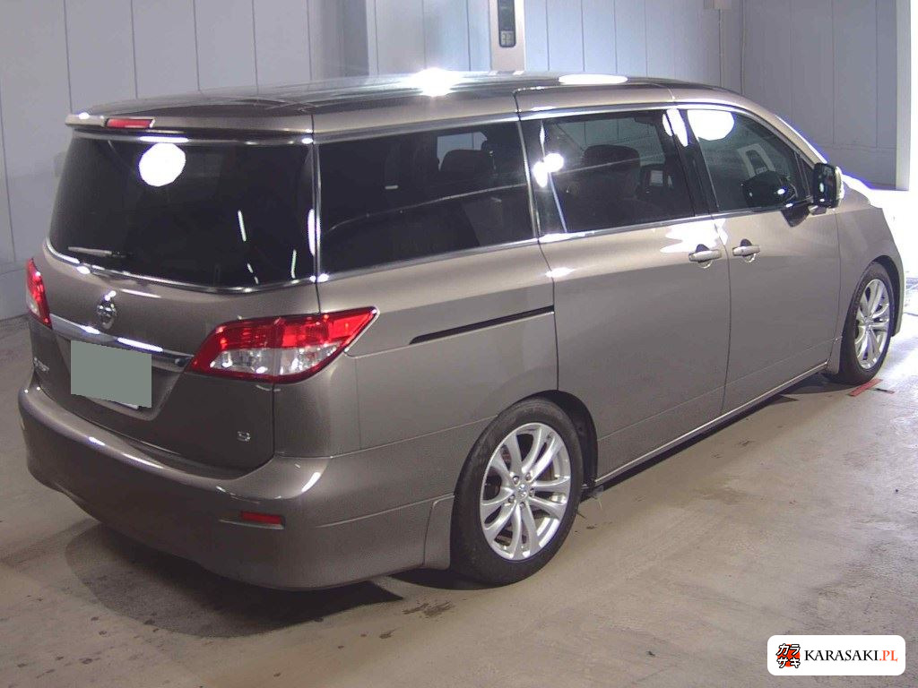 2013 America Nissan Quest 4