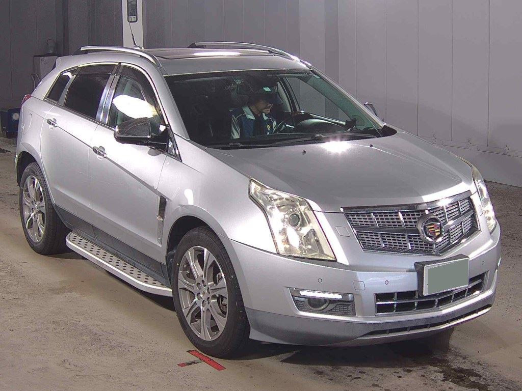 Cadillac SRX Crossover 2011 z aukcji japońskiej