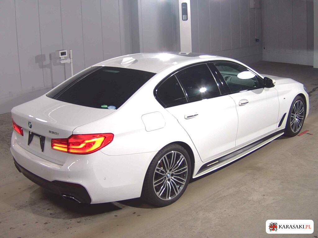 2017 BMW 5 Series 4D 530I M-Sport 4