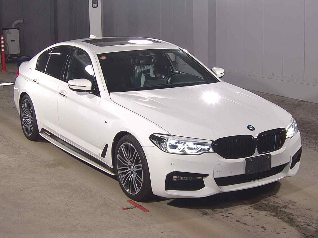 BMW 5 Series 2017 z aukcji japońskiej