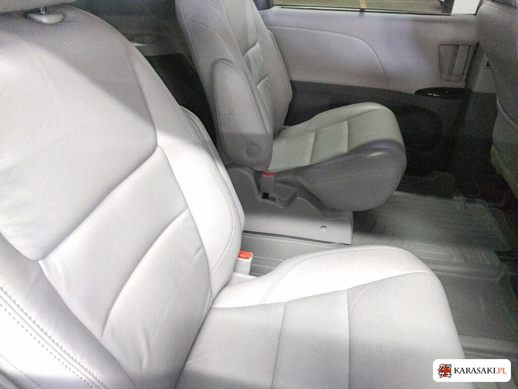 2019 America Toyota Sienna 4WD Xle 6