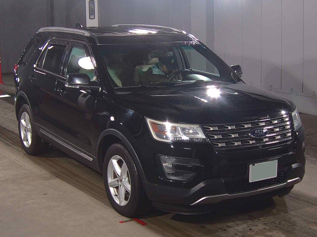 Ford Explorer 2016 z aukcji japońskiej