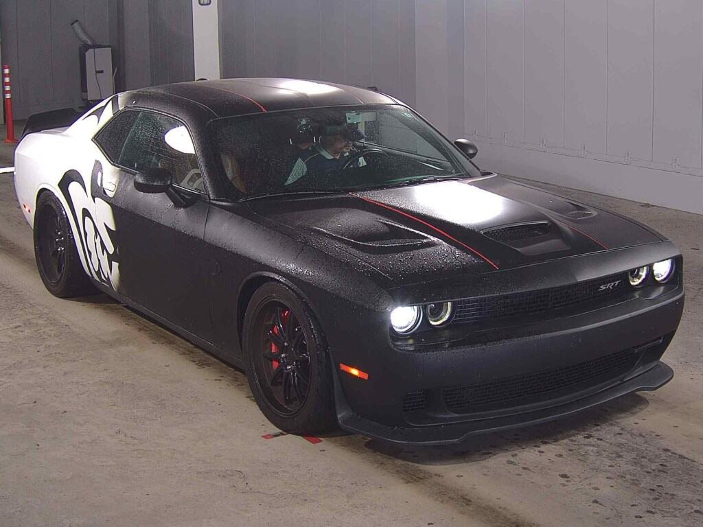 Dodge Challenger 2017 z aukcji japońskiej