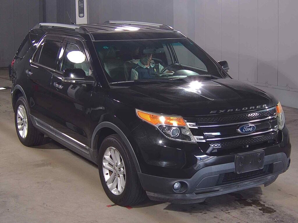 Ford Explorer 2013 z aukcji japońskiej