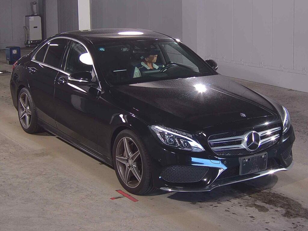 Mercedes-Benz C-Class 2015 z aukcji japońskiej