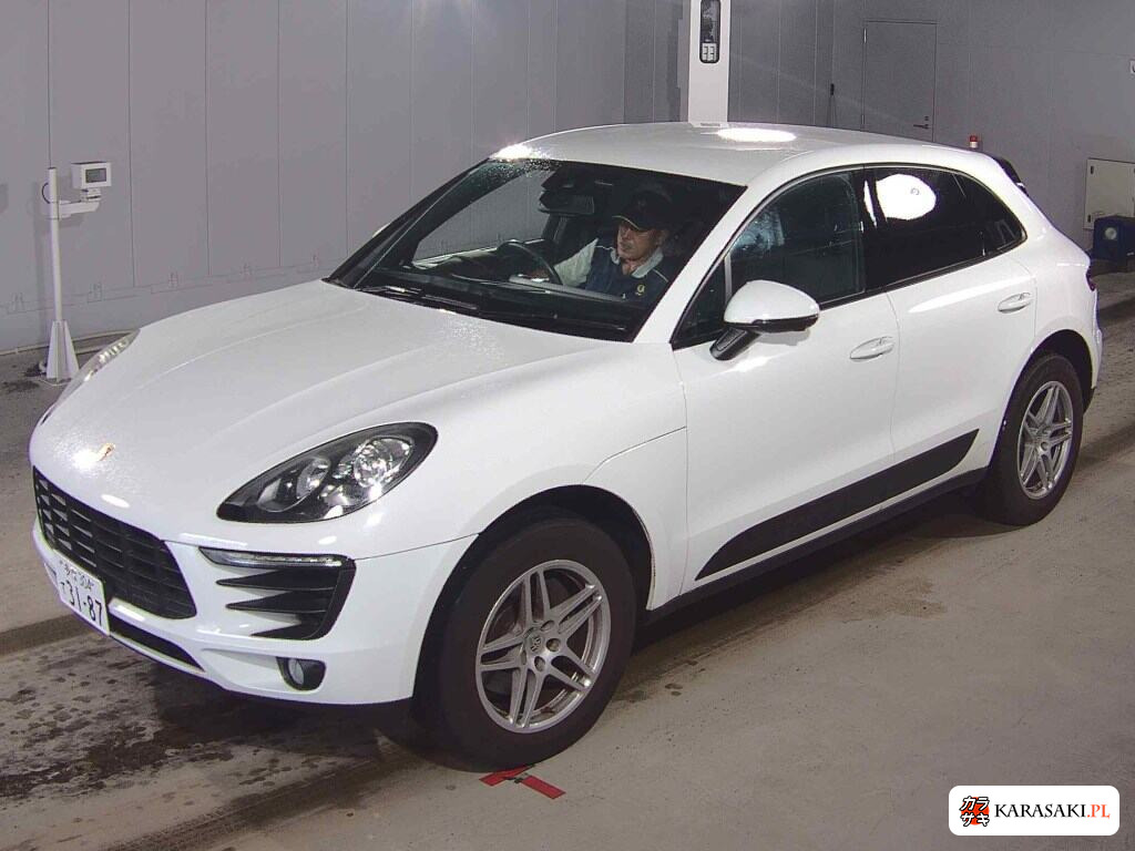 2016 Porsche Macan 4WD 3