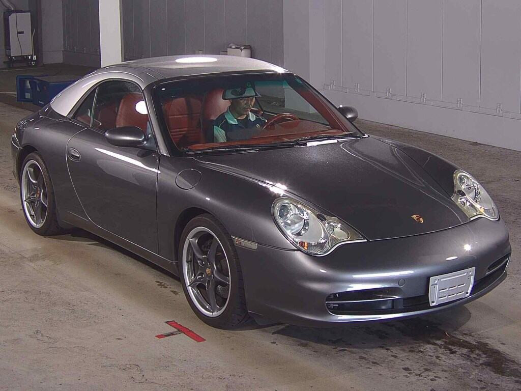 Porsche 911 2003 z aukcji japońskiej