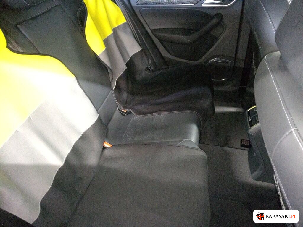 2015 Audi RS Q3 4WD Base Grade 6