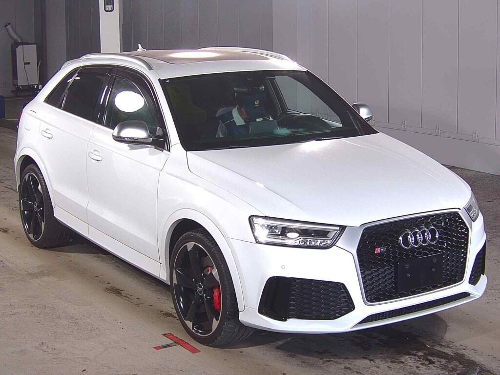 Audi RS Q3 2015 z aukcji japońskiej