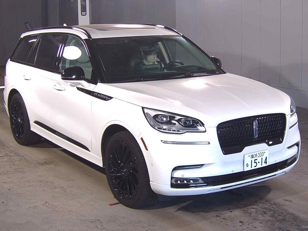 Lincoln Aviator 2022 z aukcji japońskiej