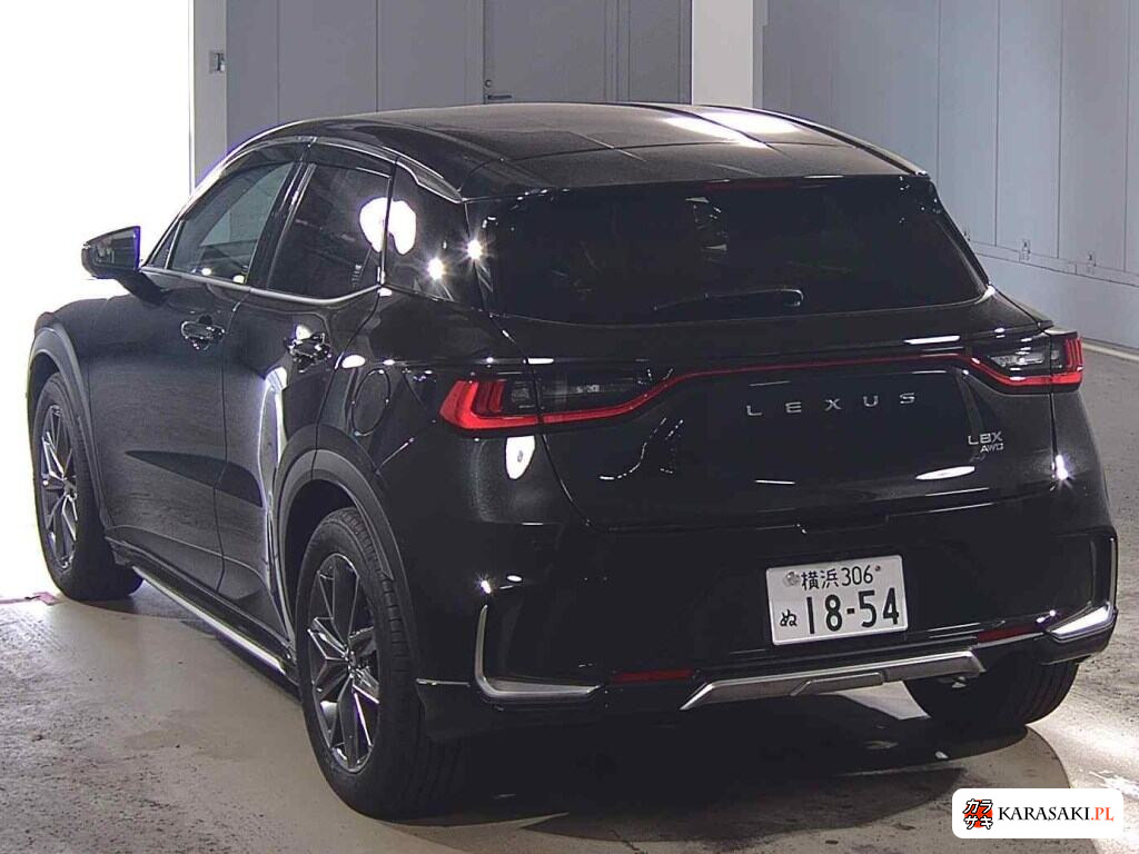 2025 Lexus LBX 4WD Relax 2