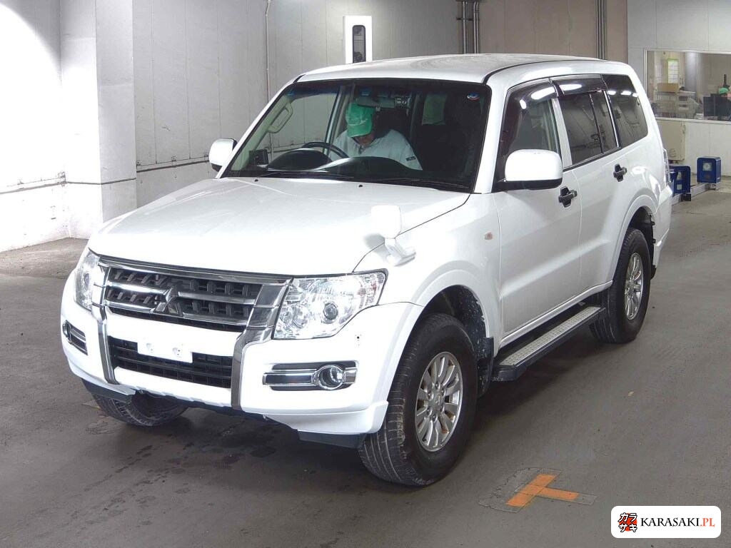 Mitsubishi Pajero 2016 z aukcji japońskiej