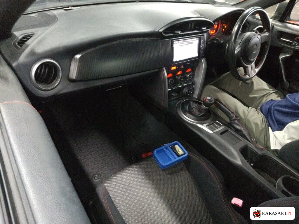 Toyota 86 2012 z aukcji japońskiej