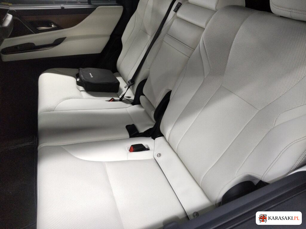 Lexus LX 2025 z aukcji japońskiej