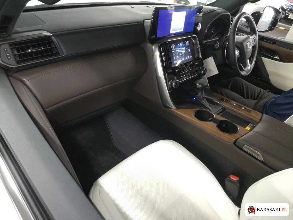 Lexus LX 2025 z aukcji japońskiej