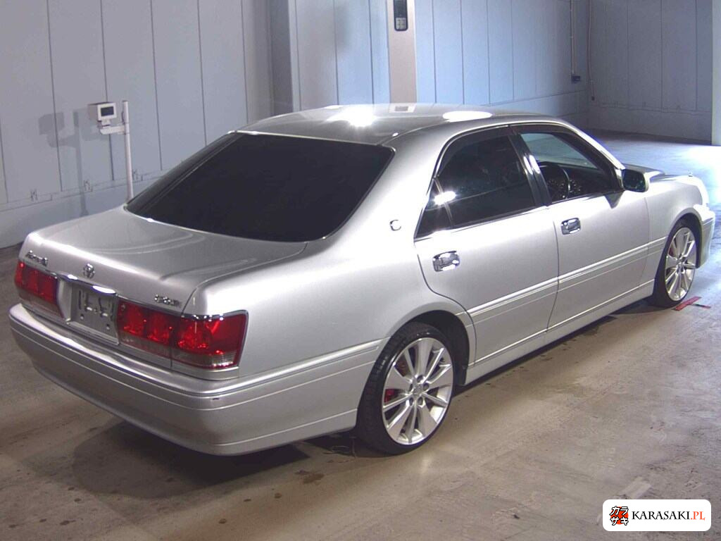 Toyota Crown 2003 z aukcji japońskiej