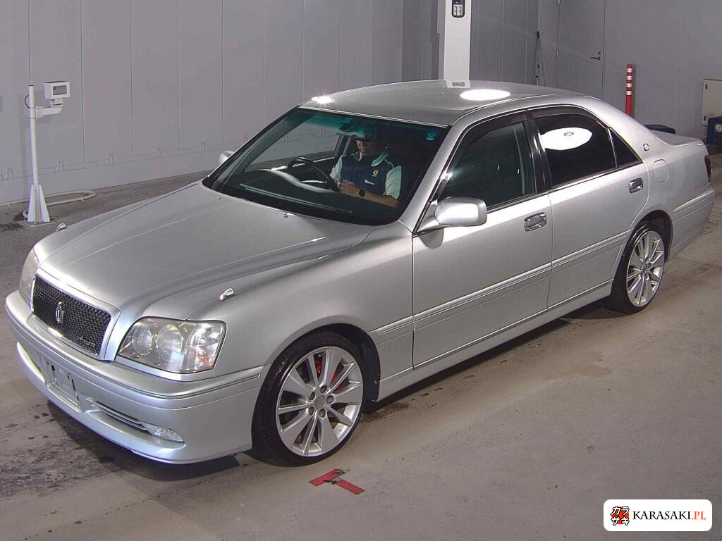 Toyota Crown 2003 z aukcji japońskiej