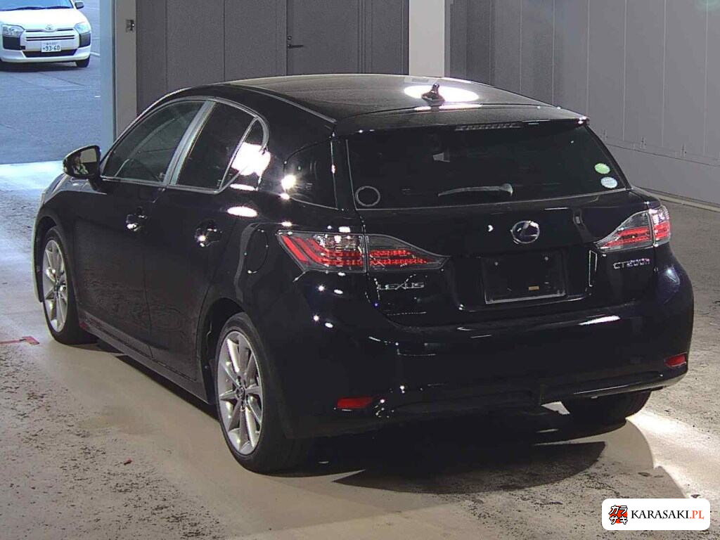 Lexus CT 2013 z aukcji japońskiej