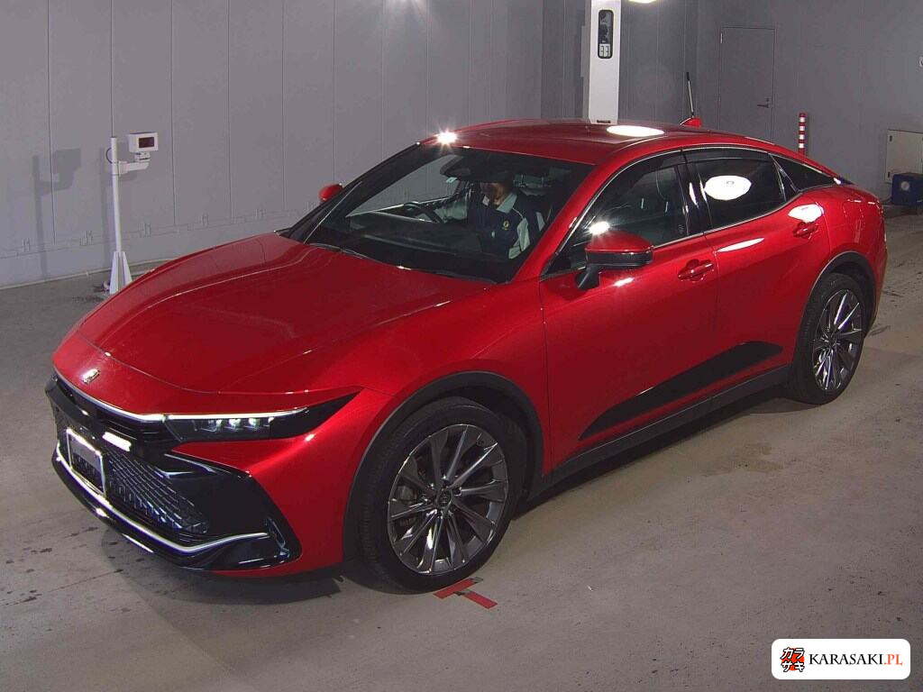 Toyota Crown Crossover 2023 z aukcji japońskiej