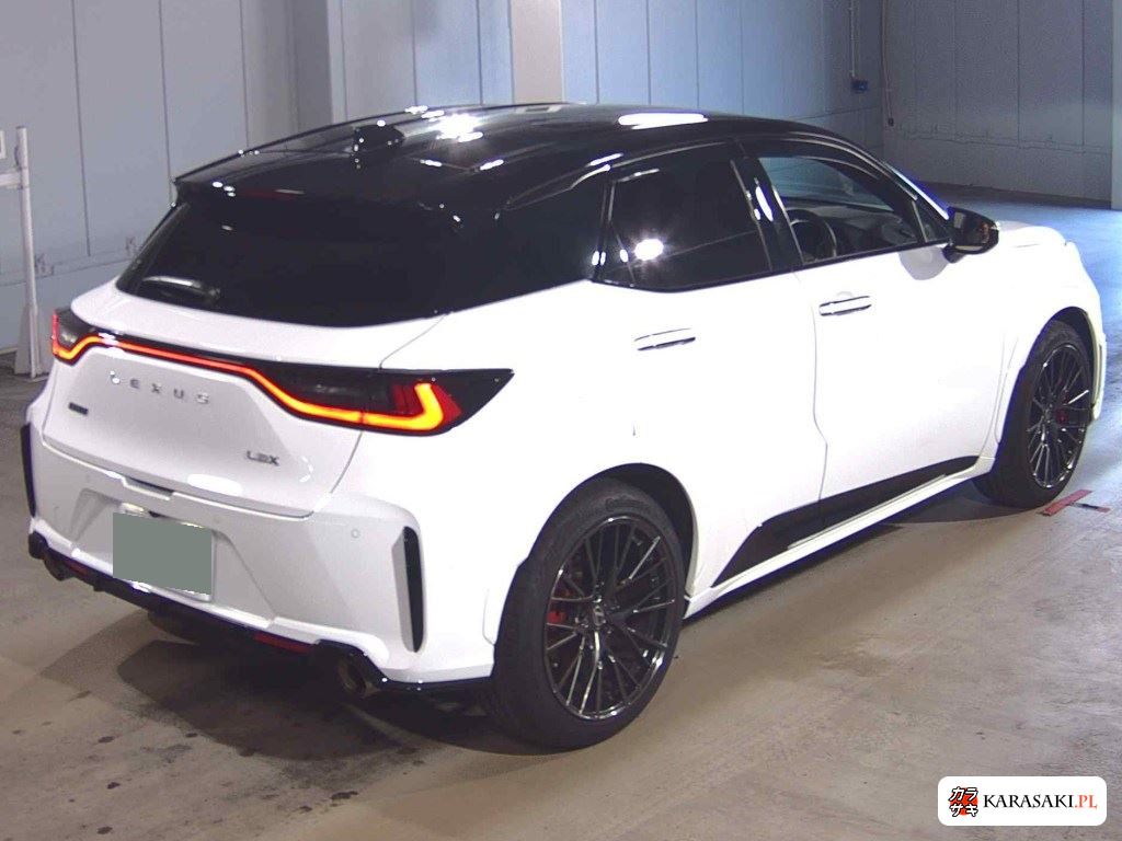Lexus LBX 2026 z aukcji japońskiej