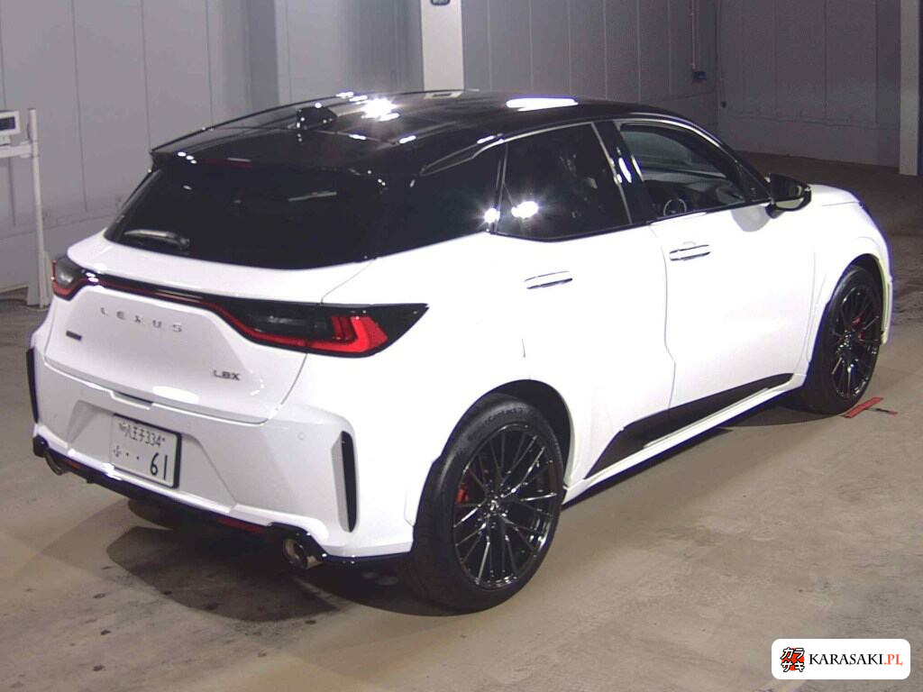Lexus LBX 2025 z aukcji japońskiej