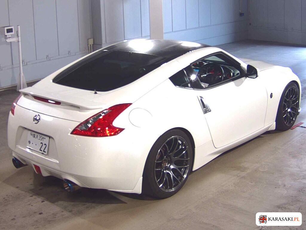 Nissan Fairlady Z 2010 z aukcji japońskiej