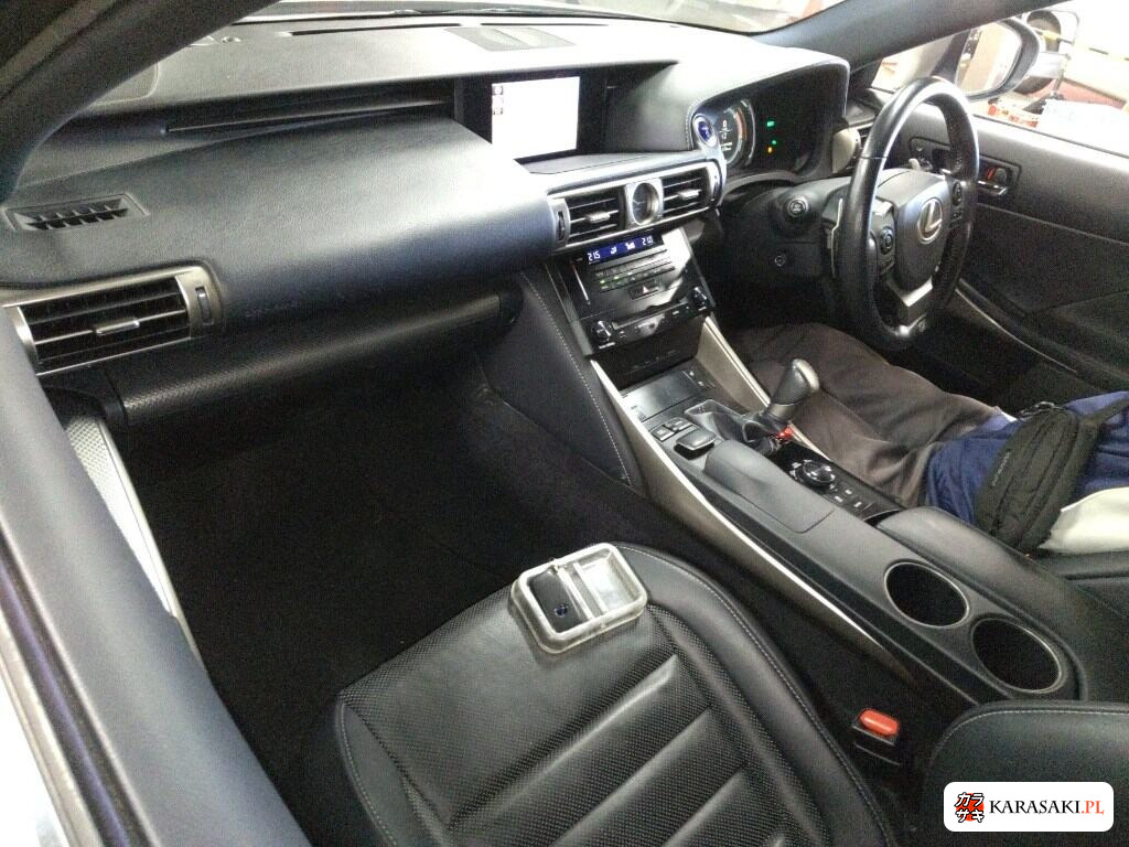 Lexus Is 2013 z aukcji japońskiej