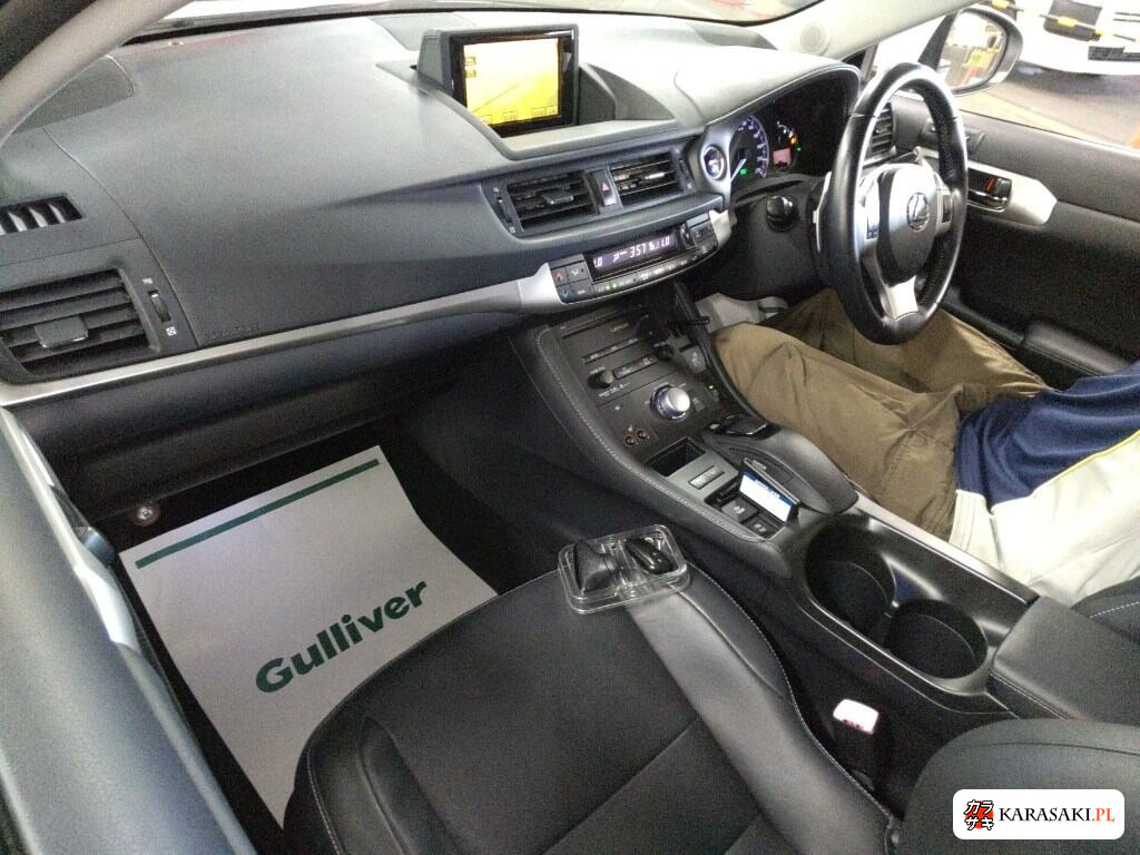 Lexus CT 2011 z aukcji japońskiej