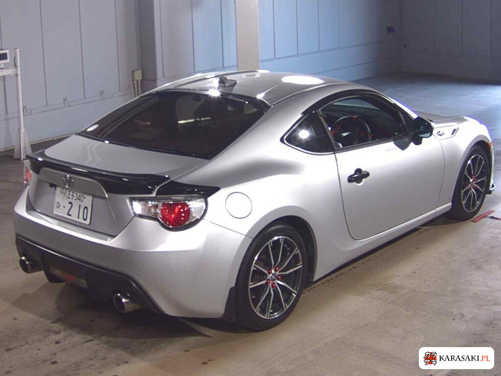 Toyota 86 2012 z aukcji japońskiej