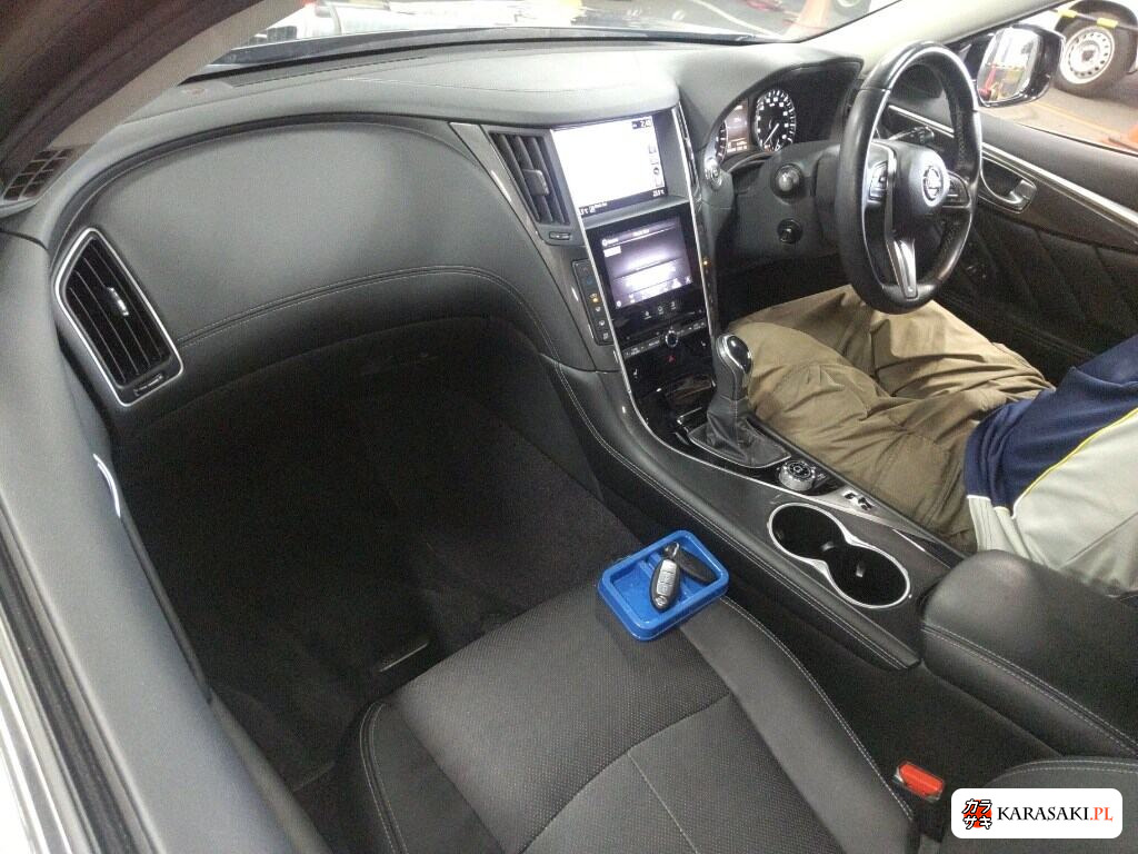 Nissan Skyline 2020 з японського аукціону