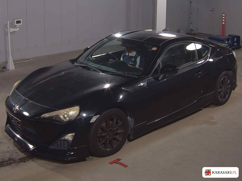 Toyota 86 2012 z aukcji japońskiej