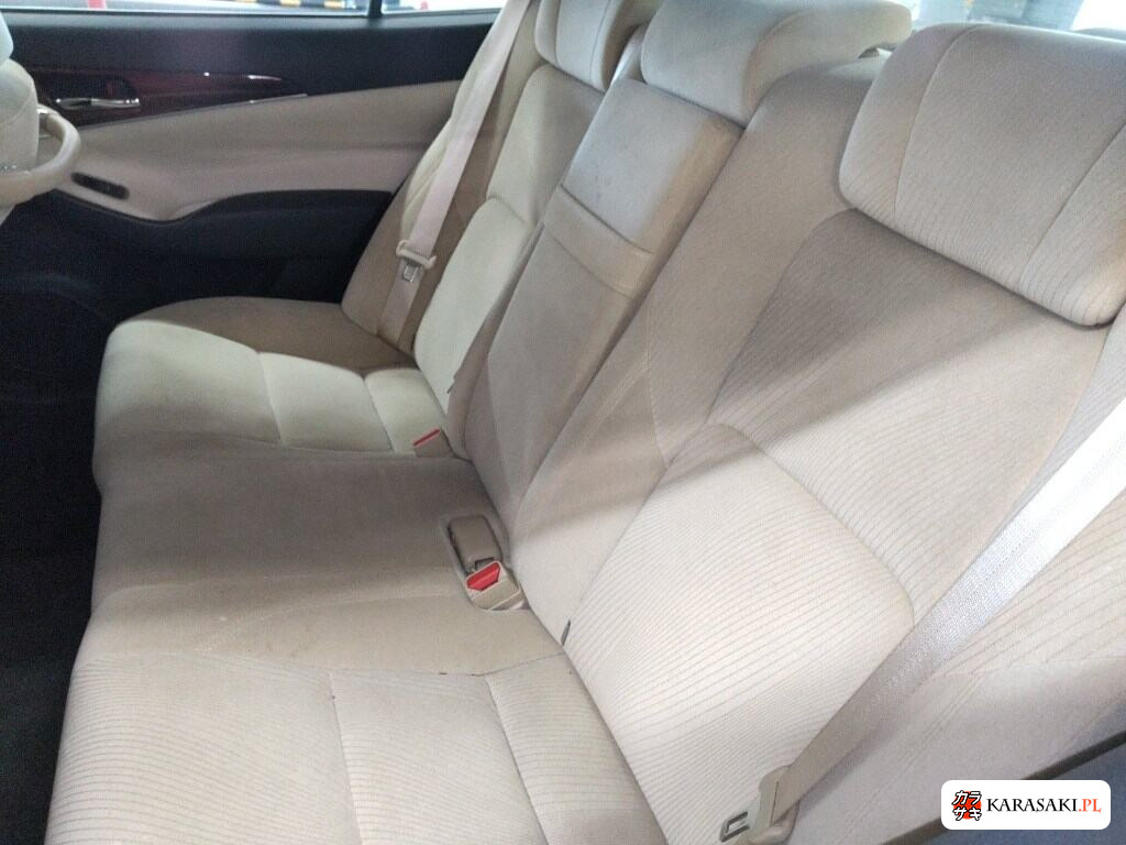 Toyota Crown 2014 z aukcji japońskiej