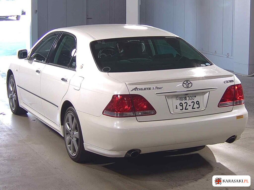 Toyota Crown 2005 z aukcji japońskiej