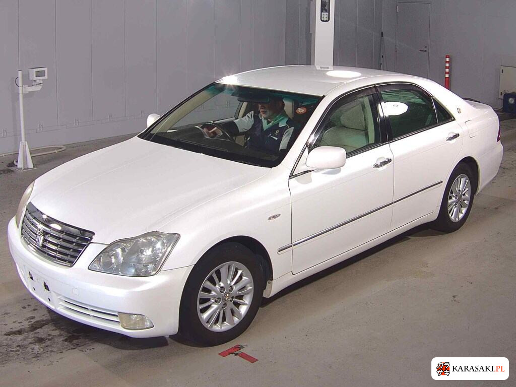 Toyota Crown 2006 z aukcji japońskiej