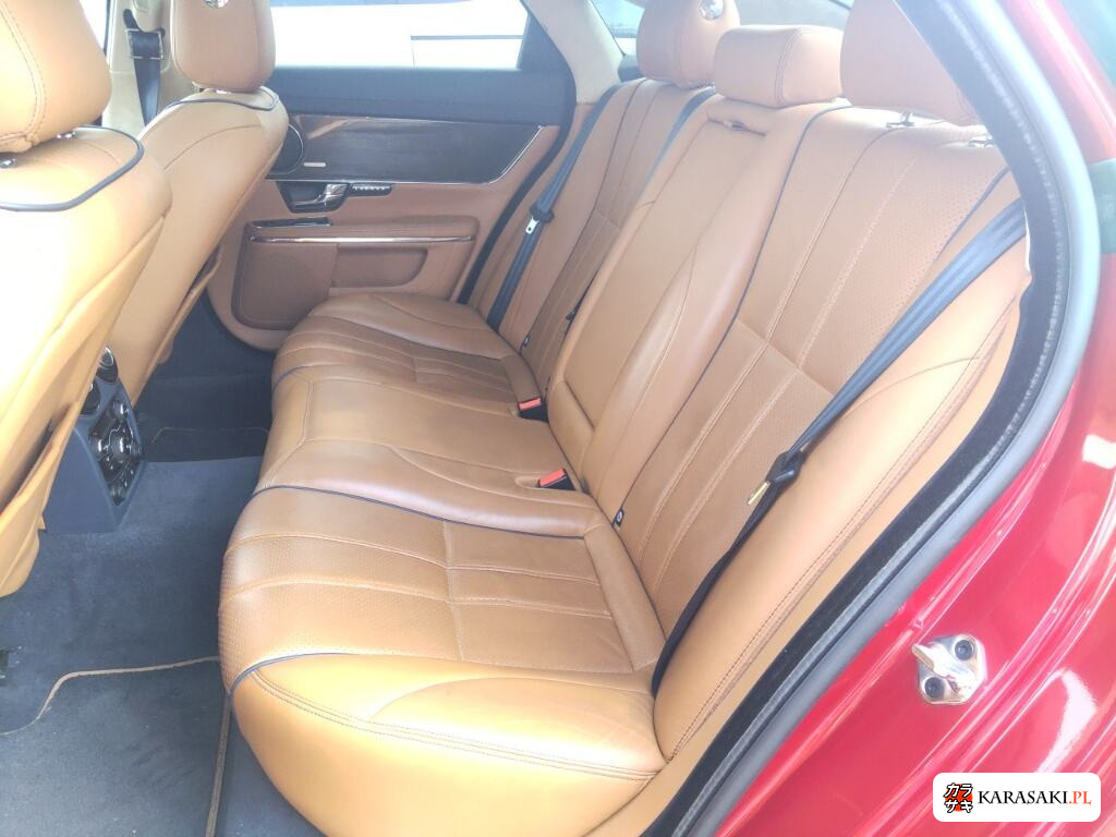 Jaguar XJ 2012 z aukcji japońskiej