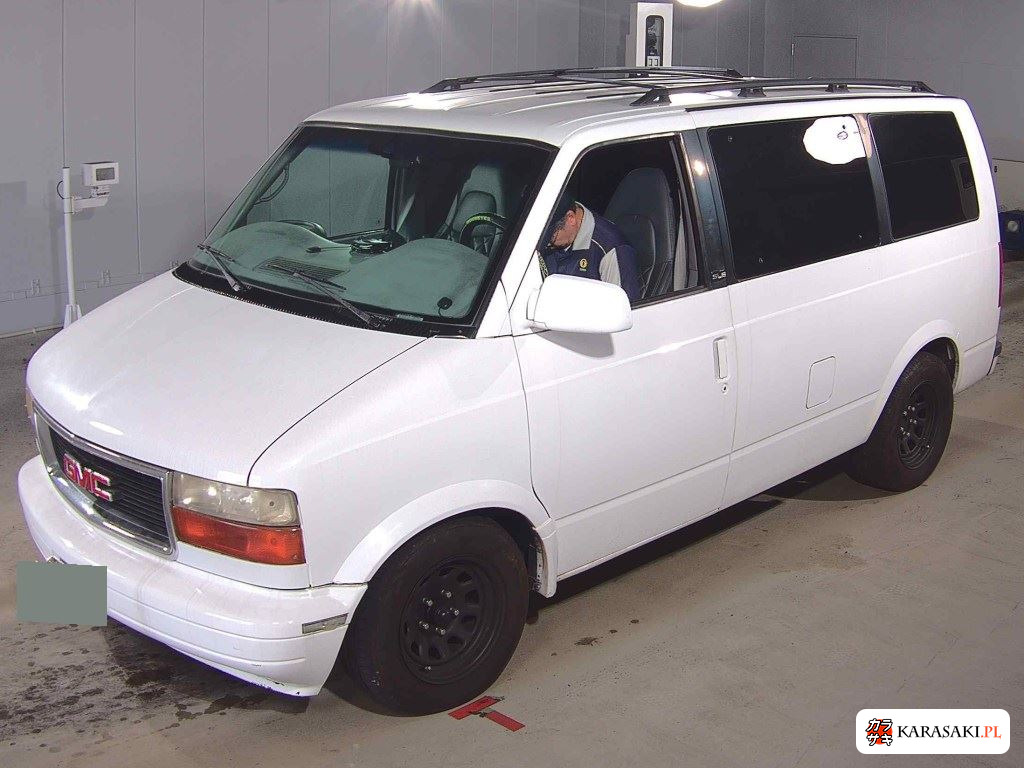 GMC Safari 2000 z aukcji japońskiej