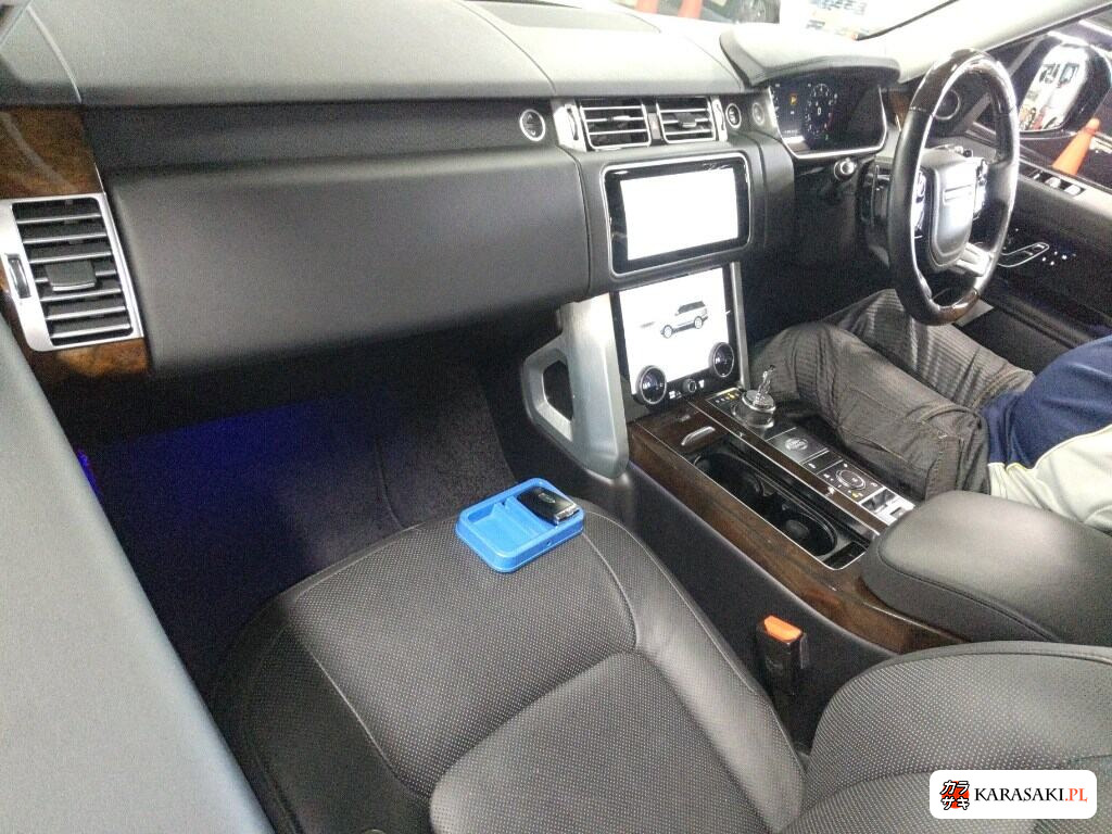 Land Rover Range Rover 2020 z aukcji japońskiej