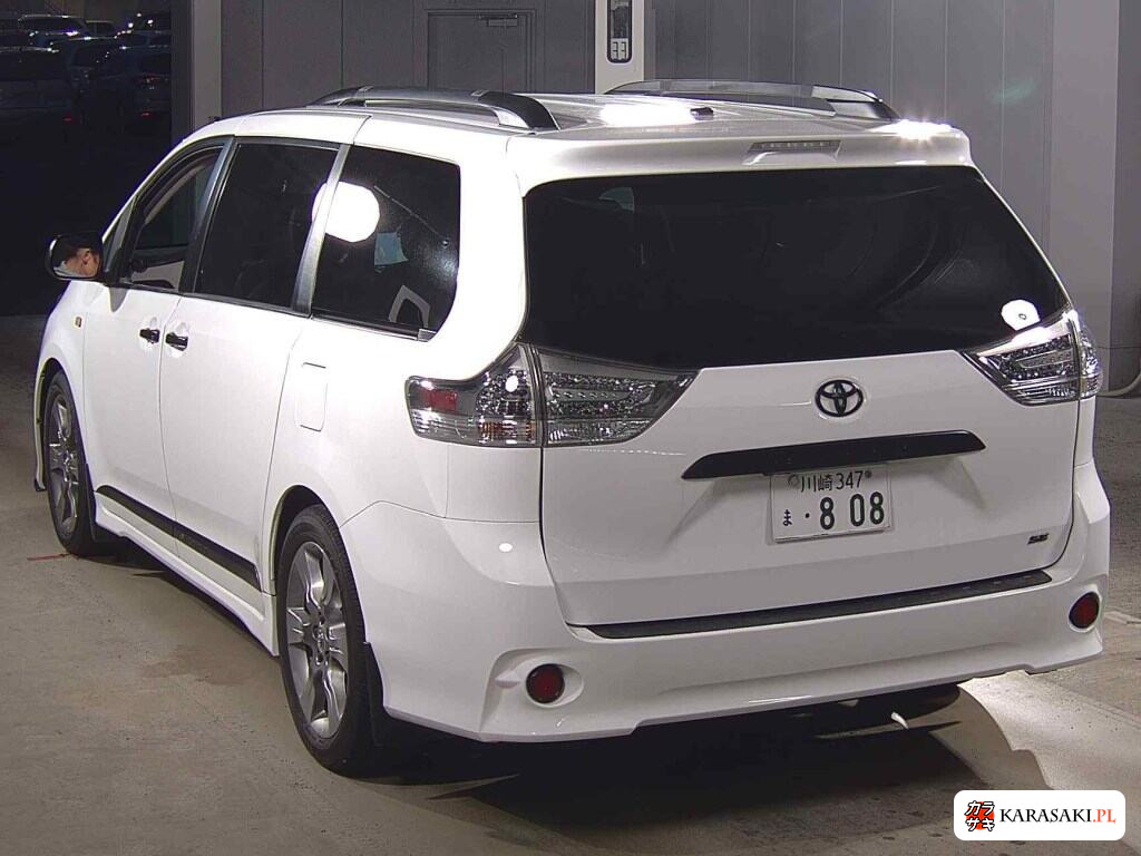 America Toyota Sienna 2011 z aukcji japońskiej