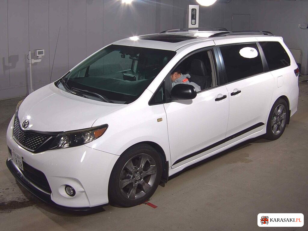 America Toyota Sienna 2011 z aukcji japońskiej