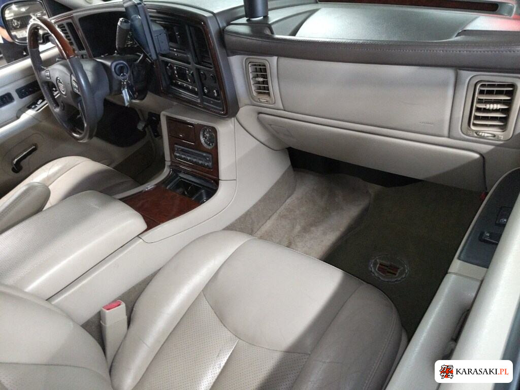 Cadillac Escalade 2008 z aukcji japońskiej